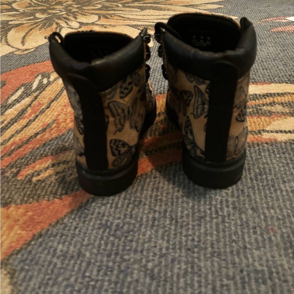 Butterfly Combatboots - Picture 3 of 4